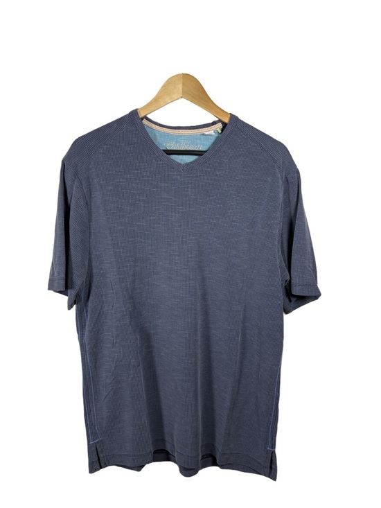Caribbean Other - Caribbean Blue Textured V-Neck Shirt Men’s Medium Casual Tee